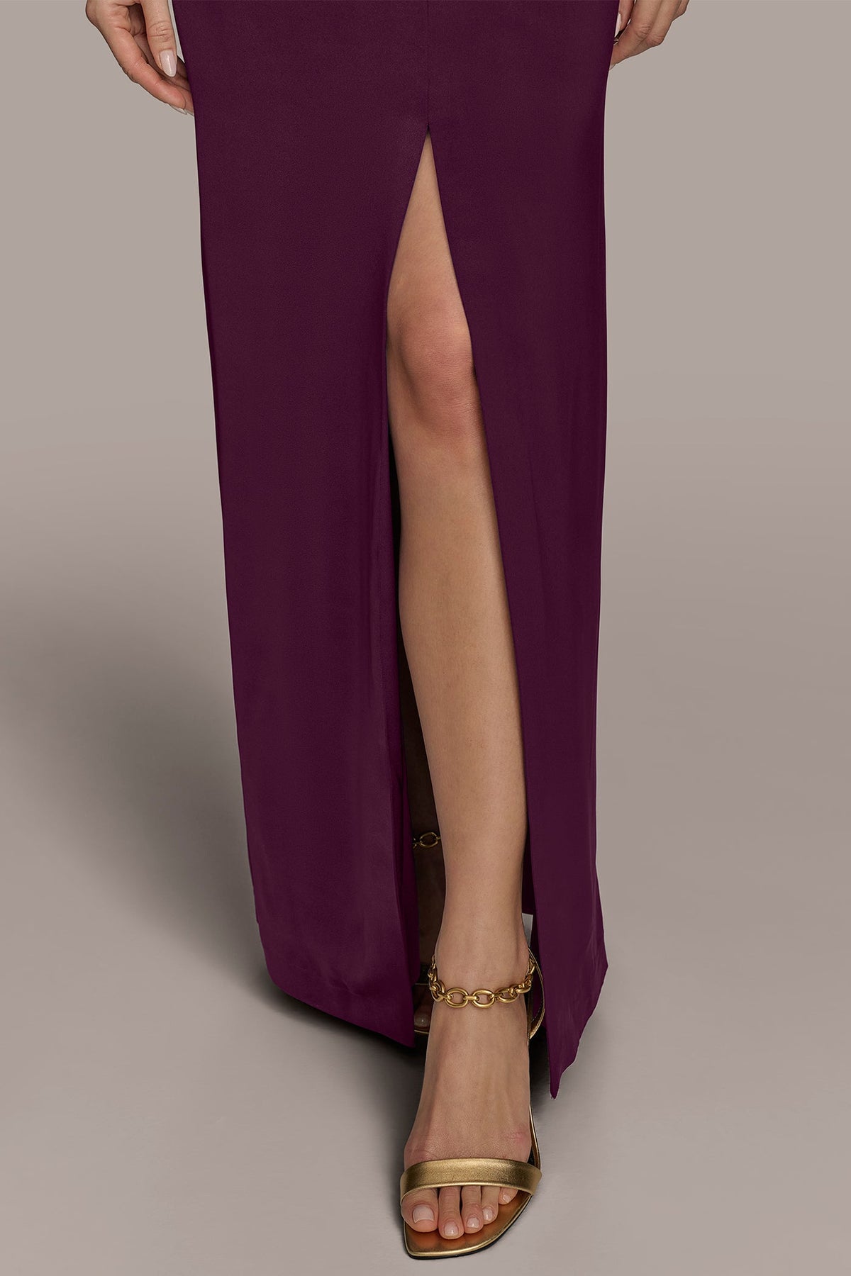 VNECK GOWN - Berry