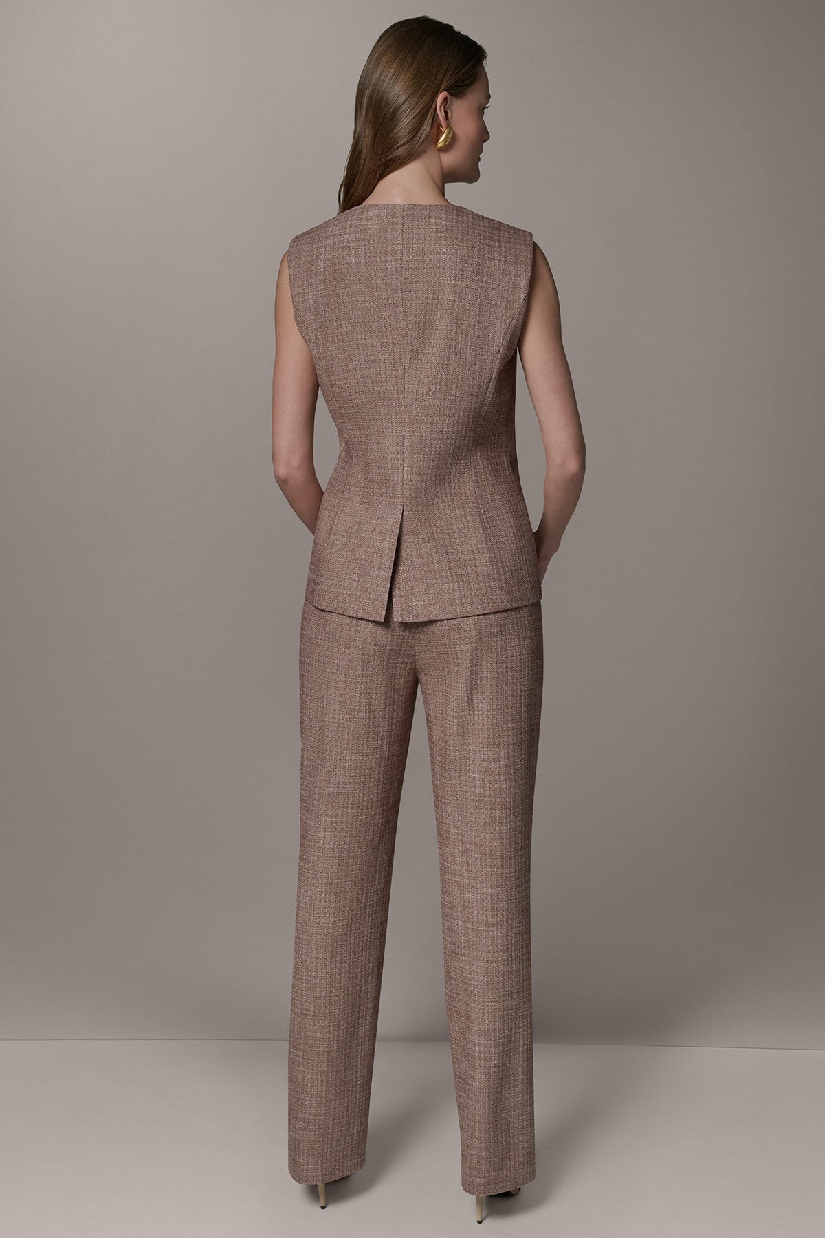 SLEEVELESS SUIT VEST - Sunbaked Multi