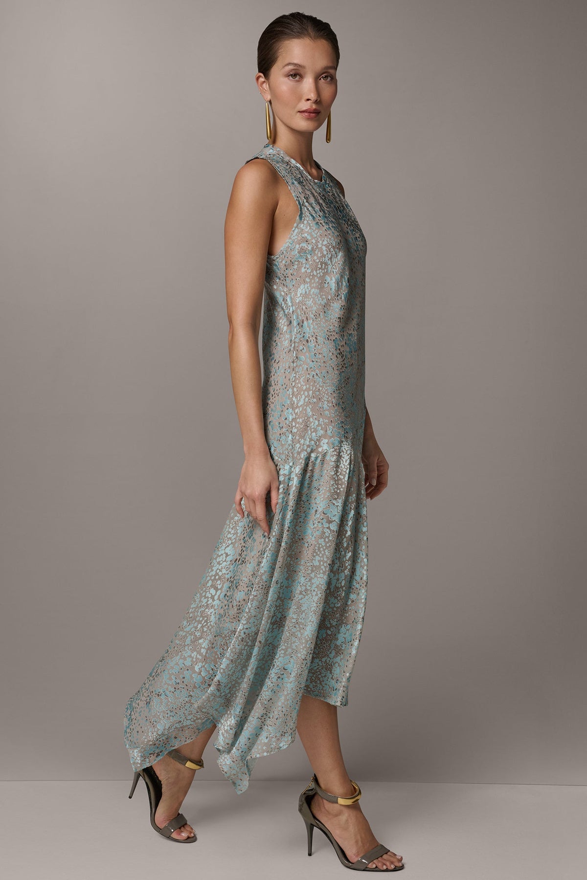 SLEEVELESS MIDI FIT AND FLARE DRESS - Turin Combo