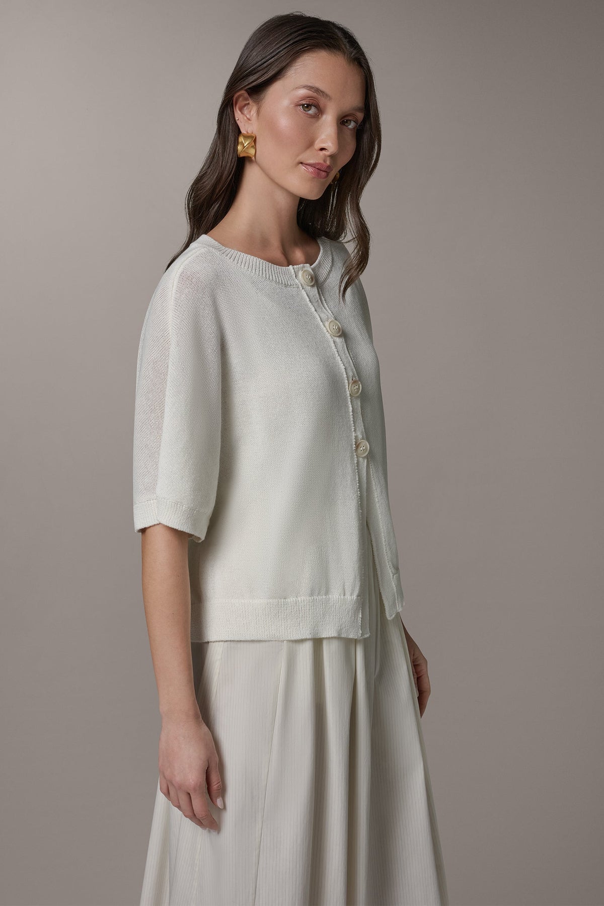 SHORT SLEEVE EASY CARDIGAN - Cream