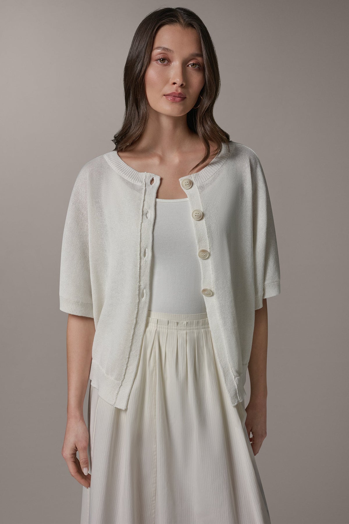 SHORT SLEEVE EASY CARDIGAN - Cream