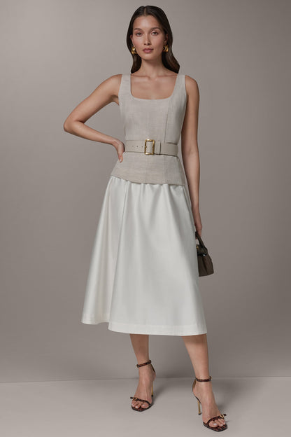 SLEEVELESS MIDI FIT AND FLARE DRESS - Natural Combo