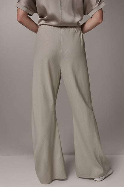 MID-RISE RELAXED ANKLE PANT - Sandstone