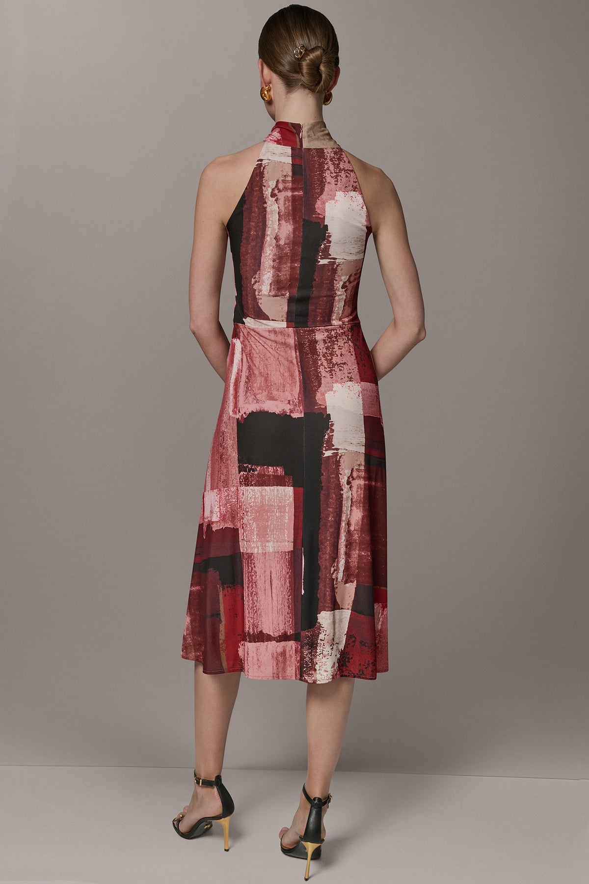 SLEEVELESS MIDI HALTER DRESS - Desert Clay Multi