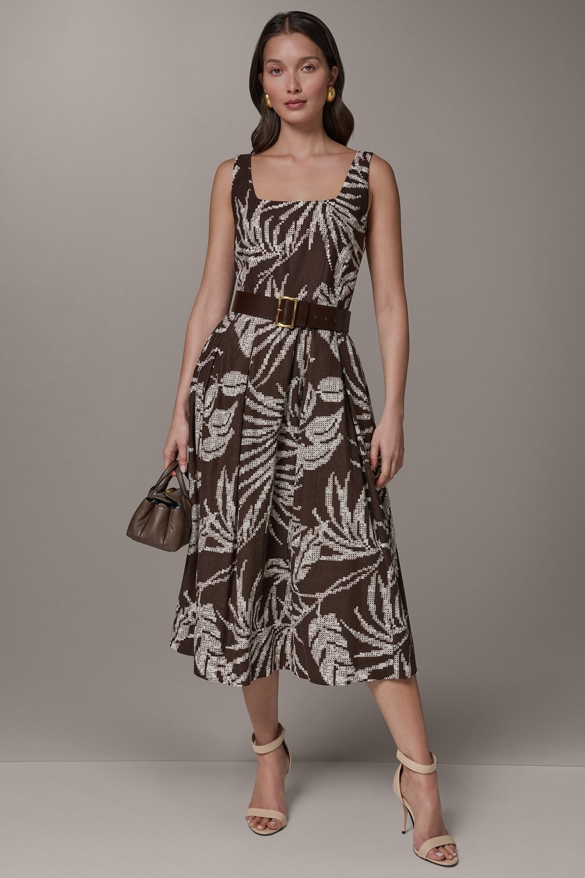 SLEEVELESS SQUARE NECK PRINTED BELTED MIDI FIT AND FLARE DRESS - Canyon Multi