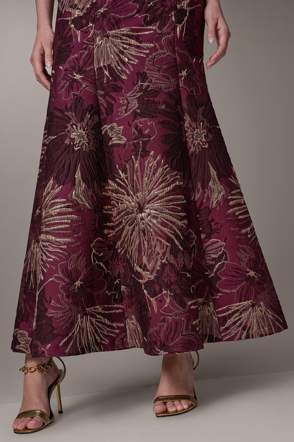 ONE SHOULDER FLORAL TRUMPET GOWN - Prune Multi