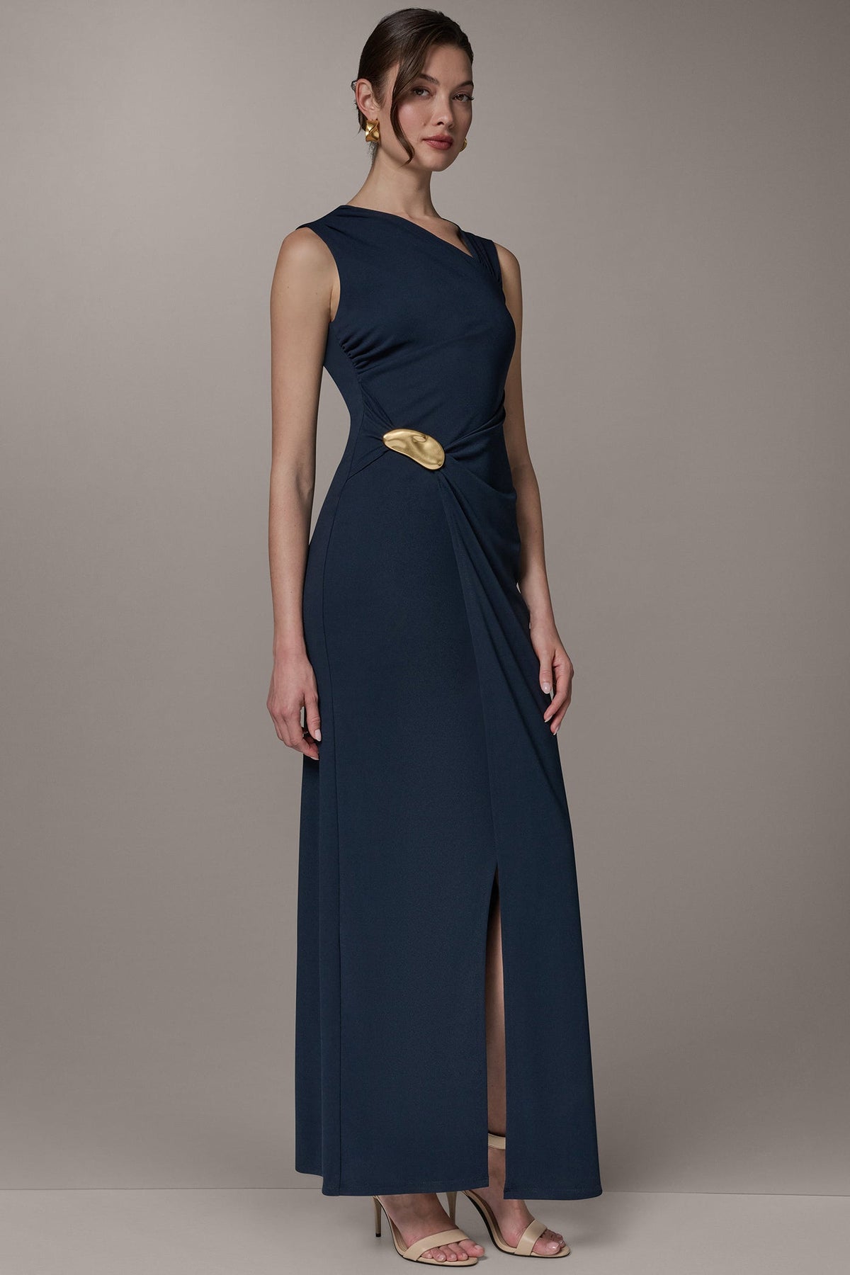 SLEEVELESS ASYMMETRIC GOWN - Nightfall