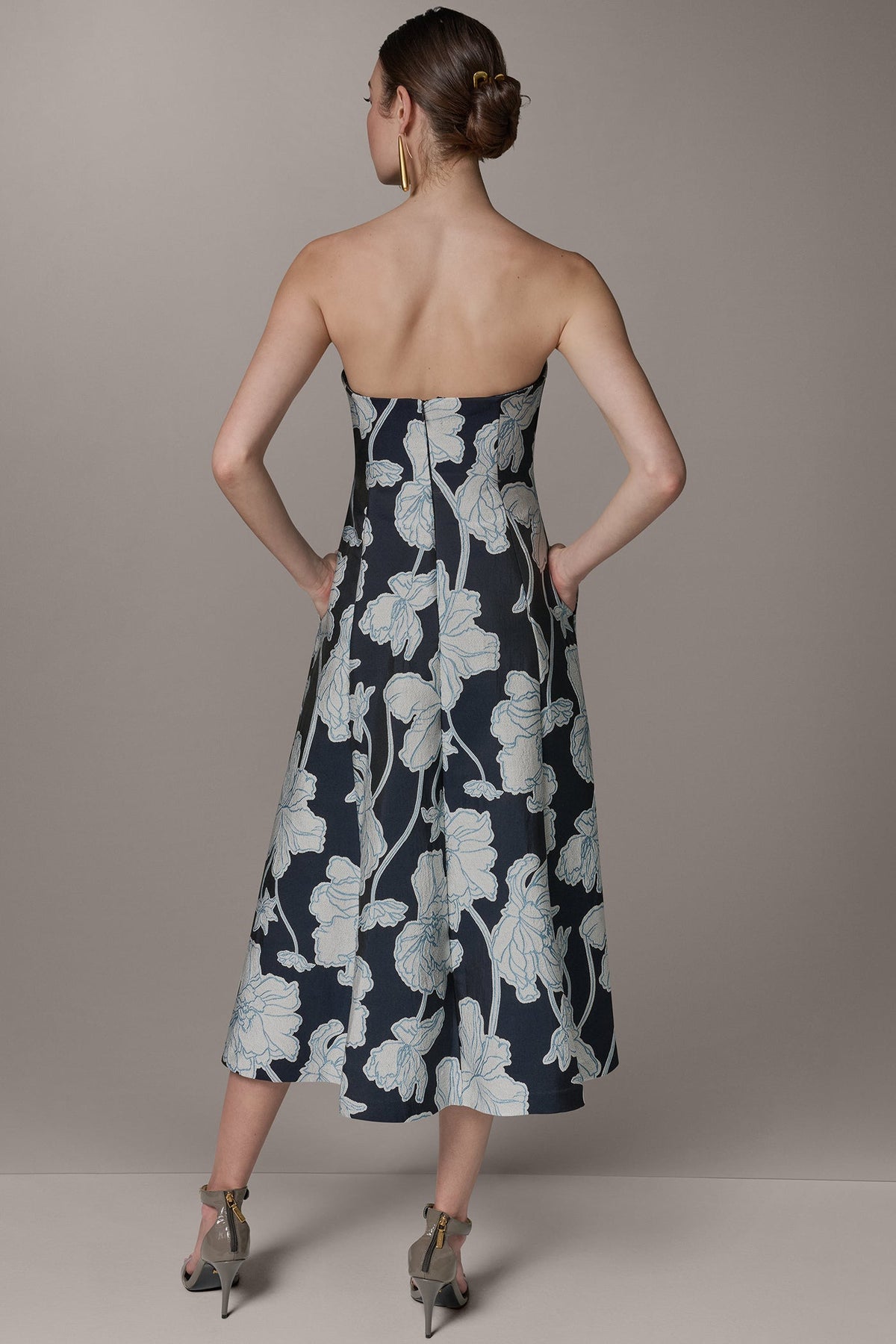 STRAPLESS MIDI FIT AND FLARE DRESS - Nightfall/Cream