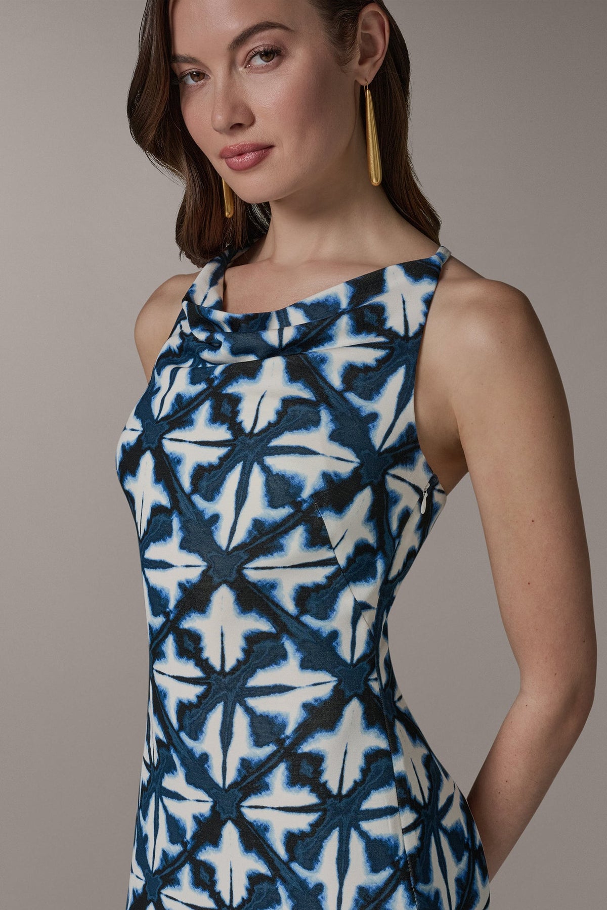 SLEEVELESS MIDI HALTER DRESS - Nightfall Multi
