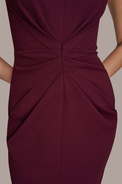 SLEEVELESS SPLIT-FRONT MIDI SHEATH DRESS - BERRY