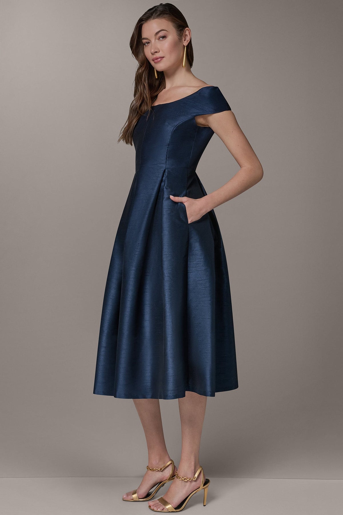 OFF THE SHOULDER MIDI FIT AND FLARE DRESS - Nightfall