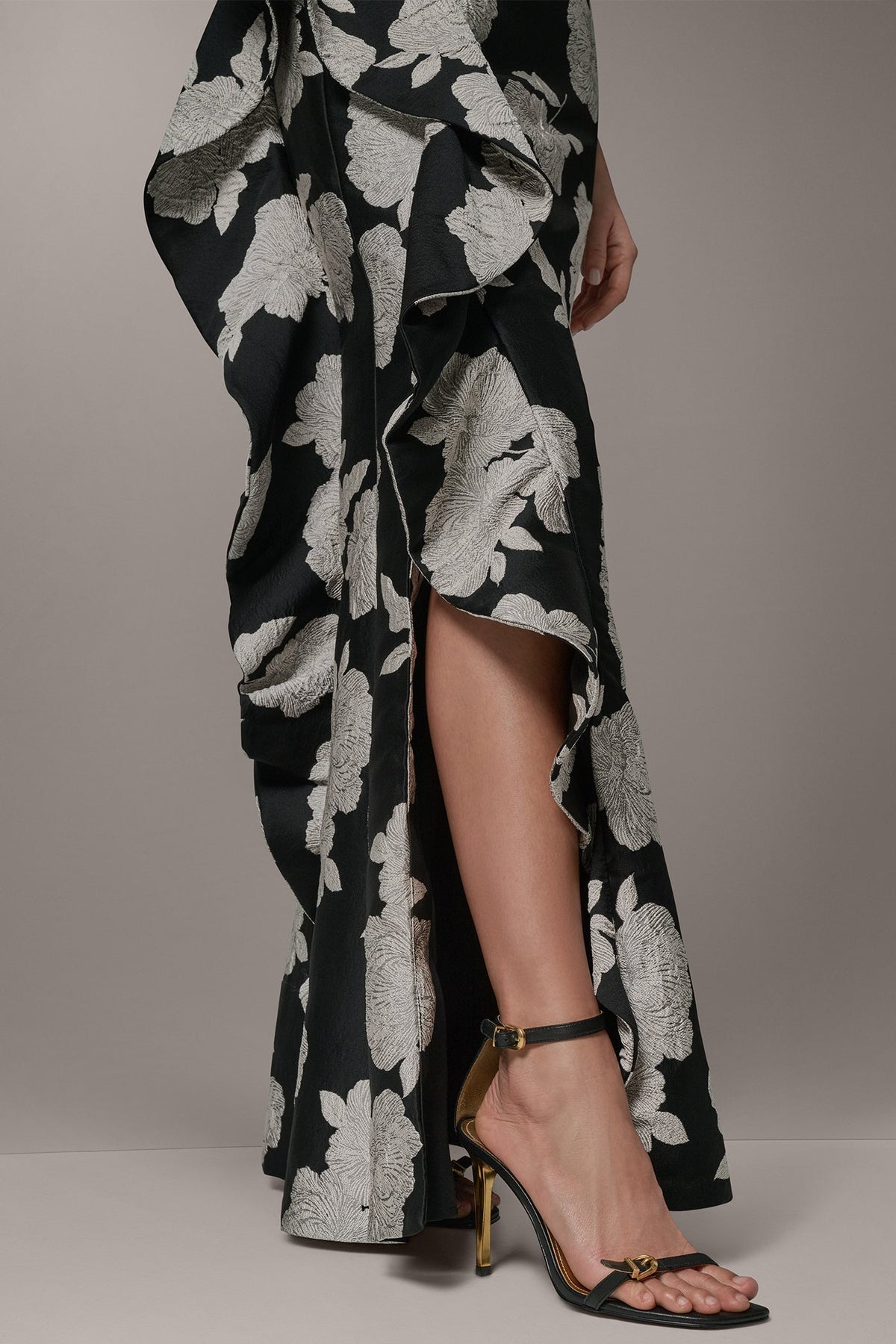 ONE SHOULDER FLORAL SIDE RUFFLE GOWN - Black Cream