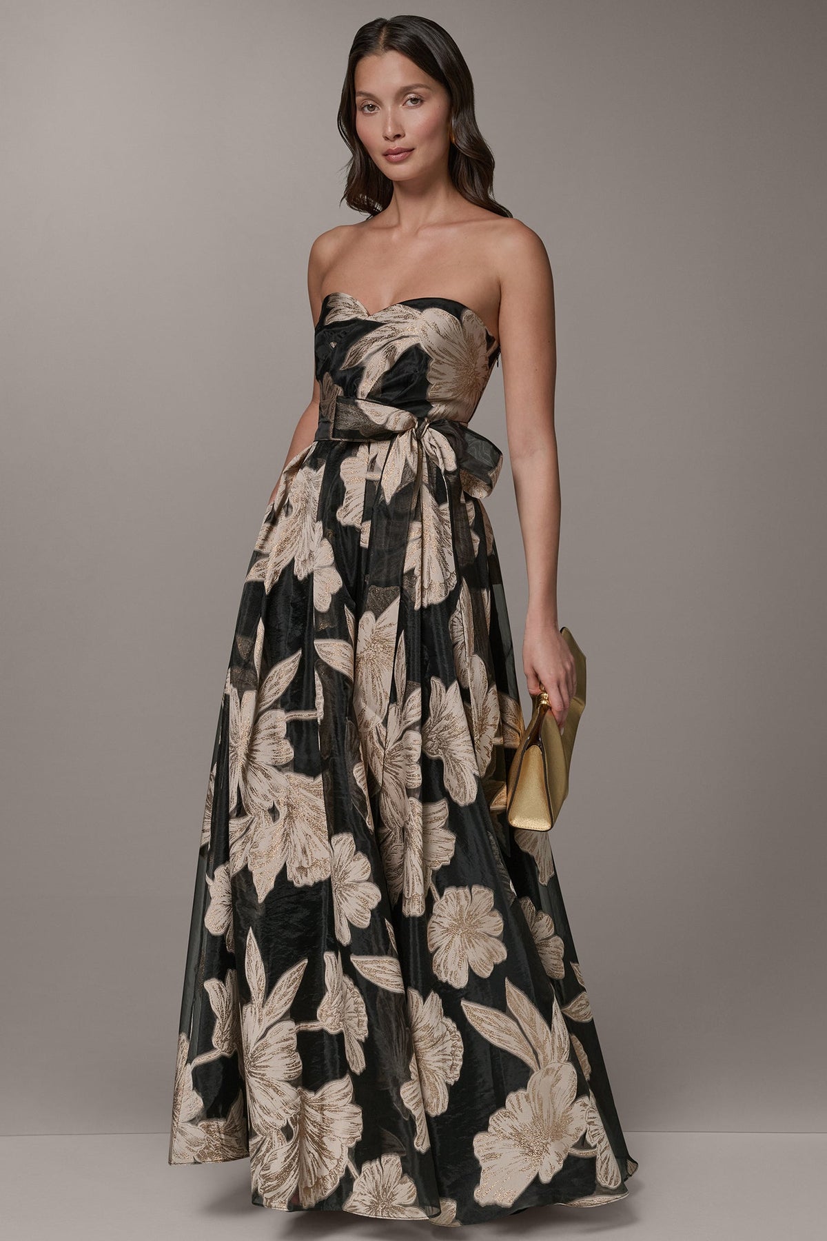 STRAPLESS SWEETHEART METALLIC FLORAL BALL GOWN - Black/Light Canvas Multi
