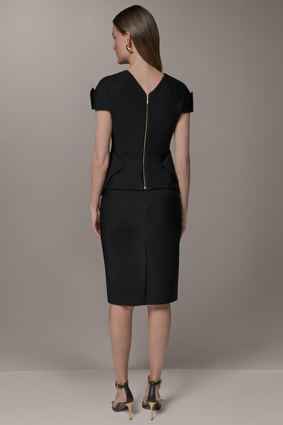SHORT SLEEVE PEPLUM TOP - Black
