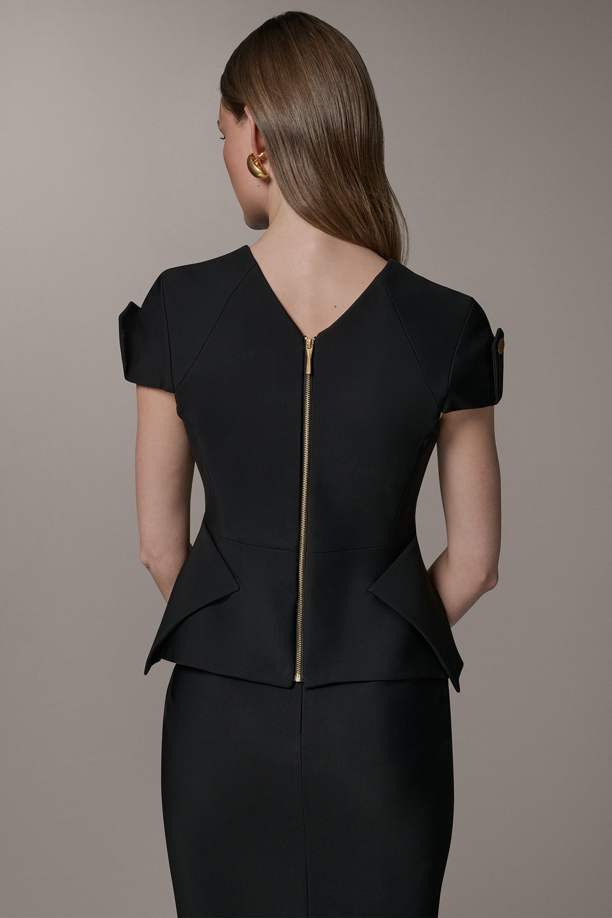 SHORT SLEEVE PEPLUM TOP - Black