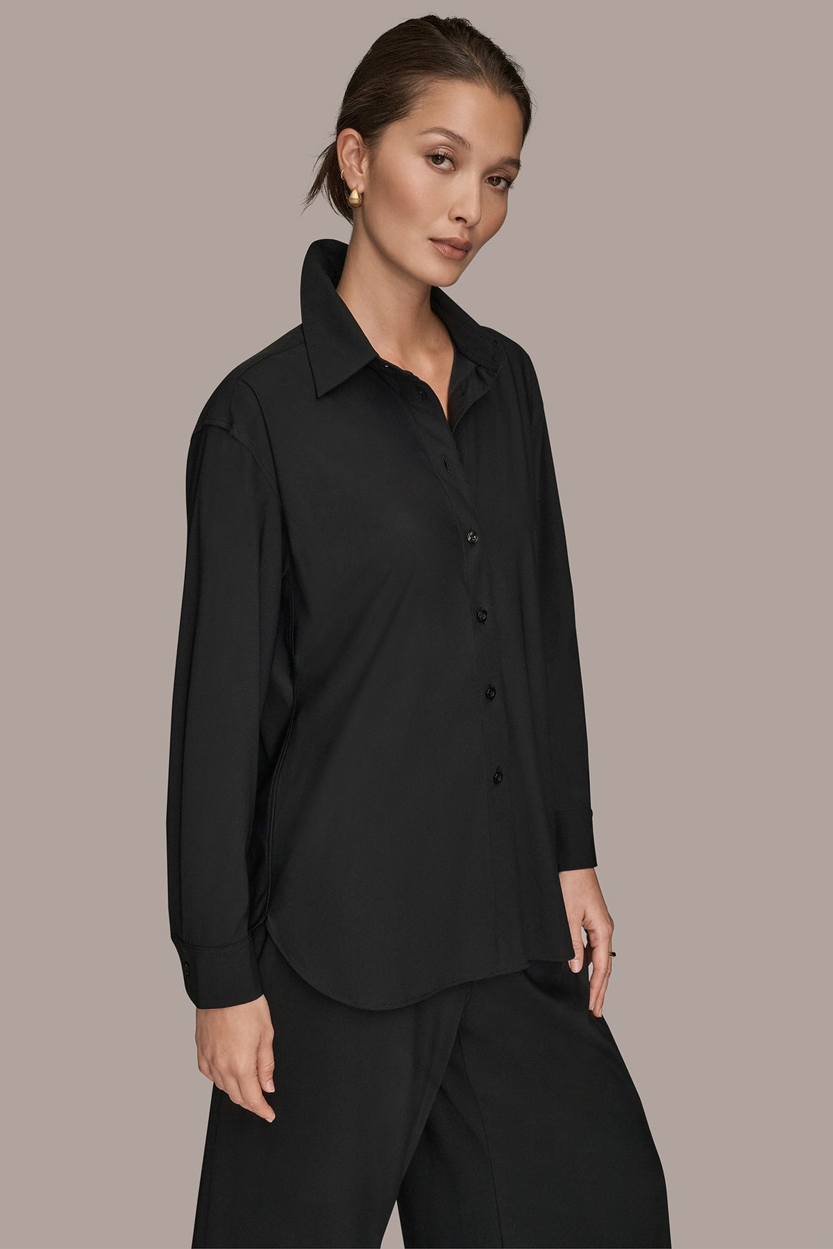 THE MODERN TRAVEL BUTTON-DOWN SHIRT - Black