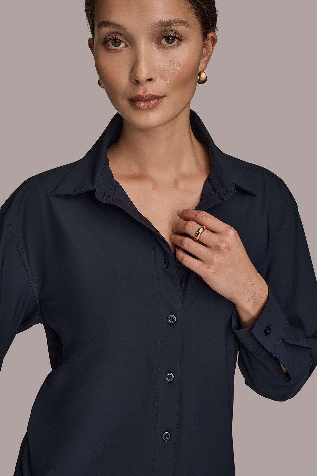 THE MODERN TRAVEL BUTTON-DOWN SHIRT - NIGHTFALL