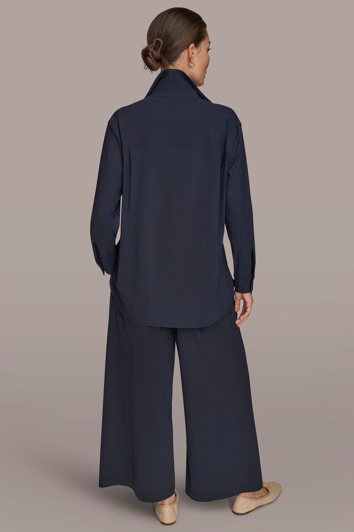 THE MODERN TRAVEL BUTTON-DOWN SHIRT - NIGHTFALL