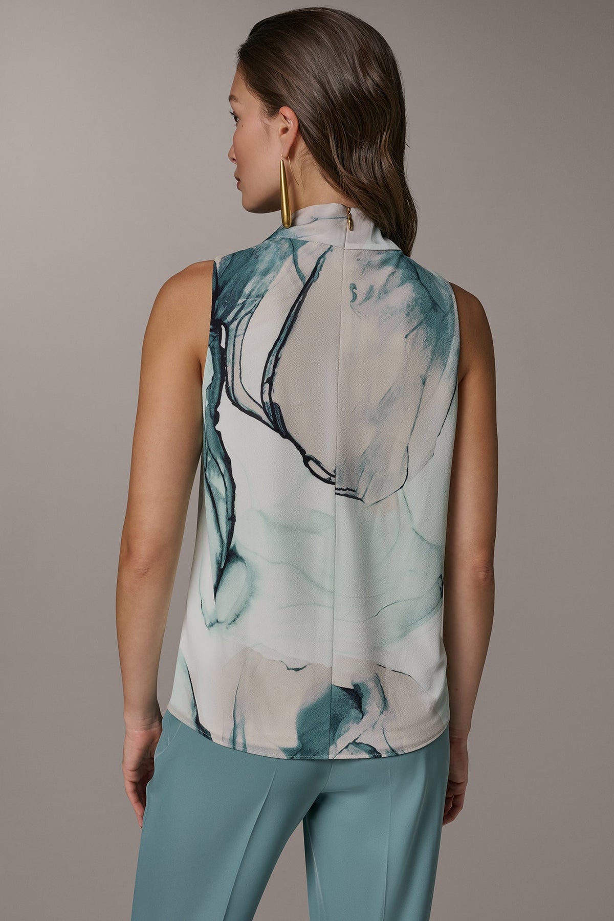 DRAPE TWIST SHOULDER BLOUSE - Skylight Multi