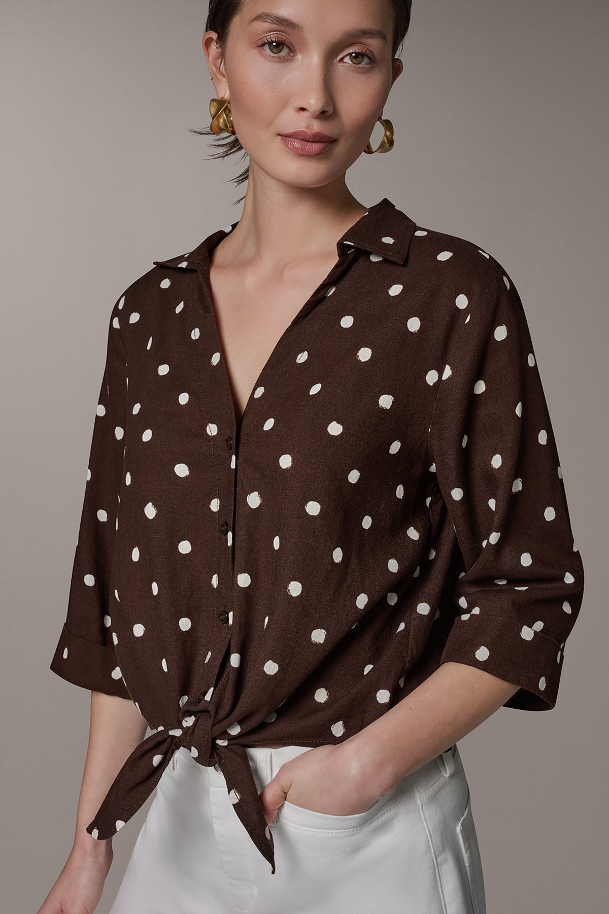 ELBOW SLEEVE POLKA DOT TIE FRONT BLOUSE - Canyon Distressed Dot