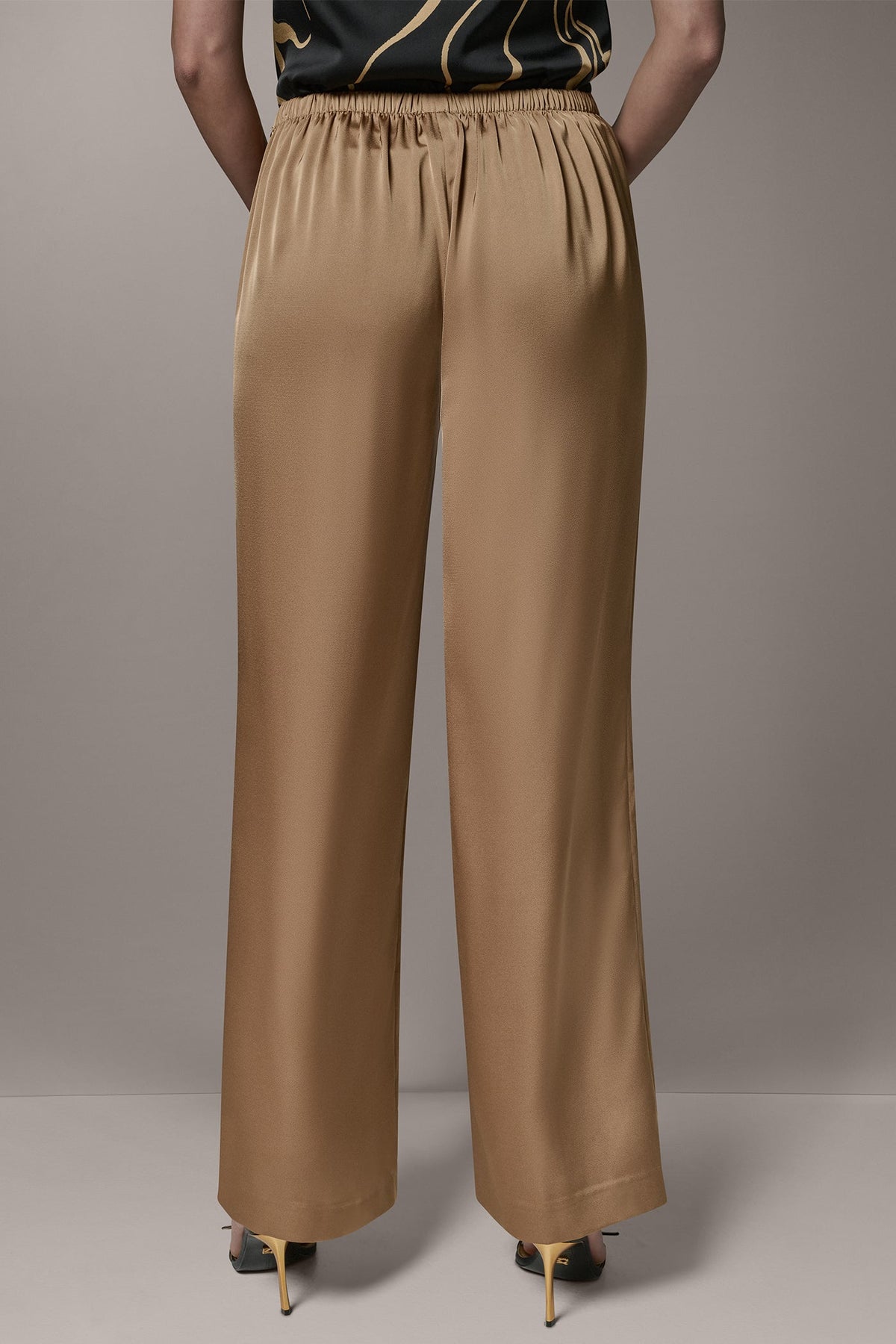 EXTRA HIGH-RISE WIDE-LEG PANT - Fawn