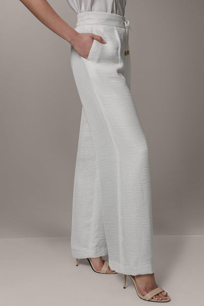 EXTRA HIGH-RISE WIDE-LEG PULL-ON PANT - Cream