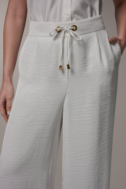 EXTRA HIGH-RISE WIDE-LEG PULL-ON PANT - Cream