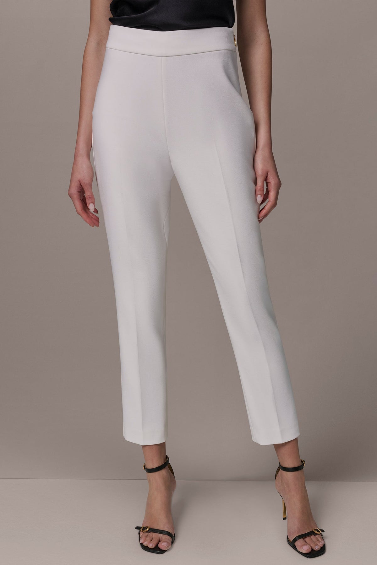EXTRA HIGH-RISE STRAIGHT ANKLE PANT - Cream