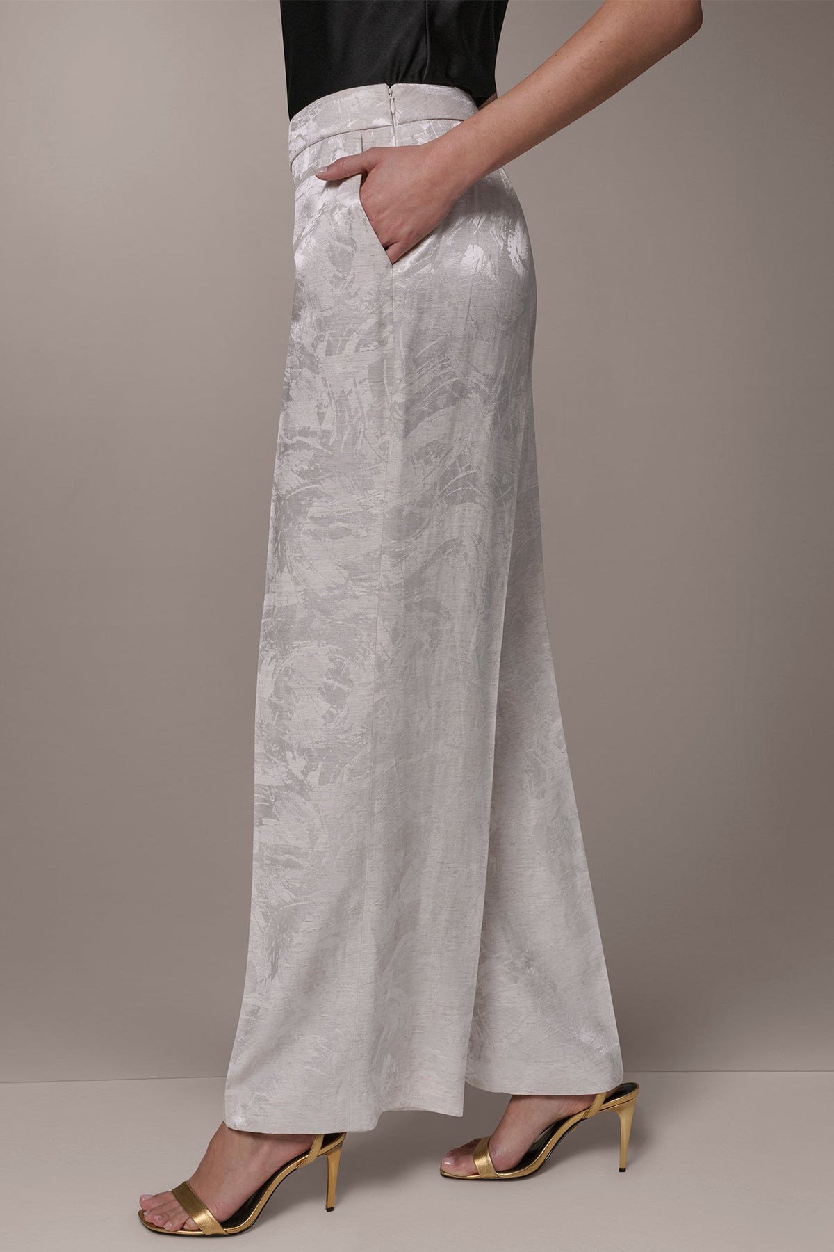 EXTRA HIGH-RISE WIDE-LEG SUIT PANT - Light Flax