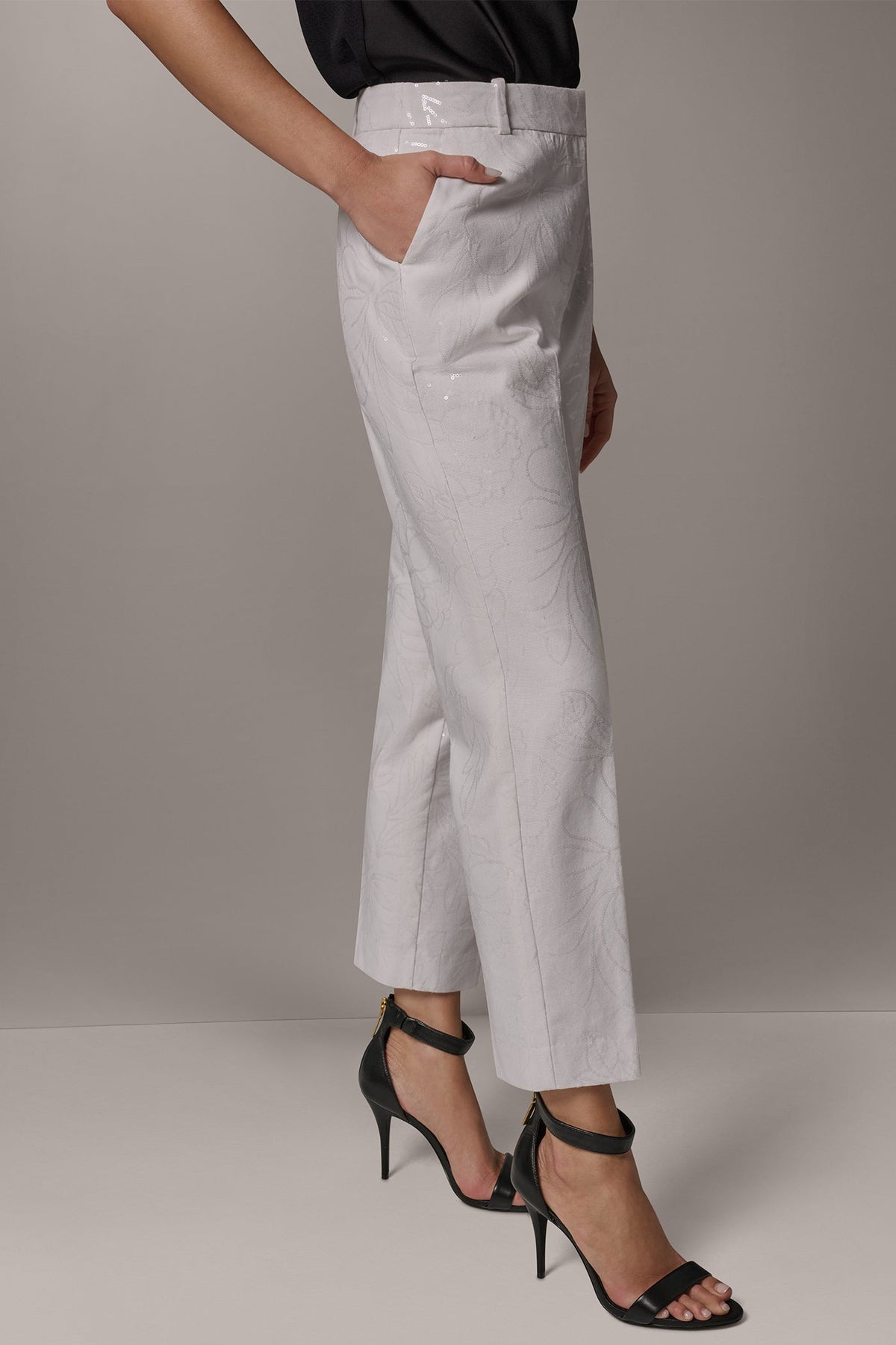 MID-RISE SEQUIN EMBROIDERED STRAIGHT ANKLE PANT - Cream