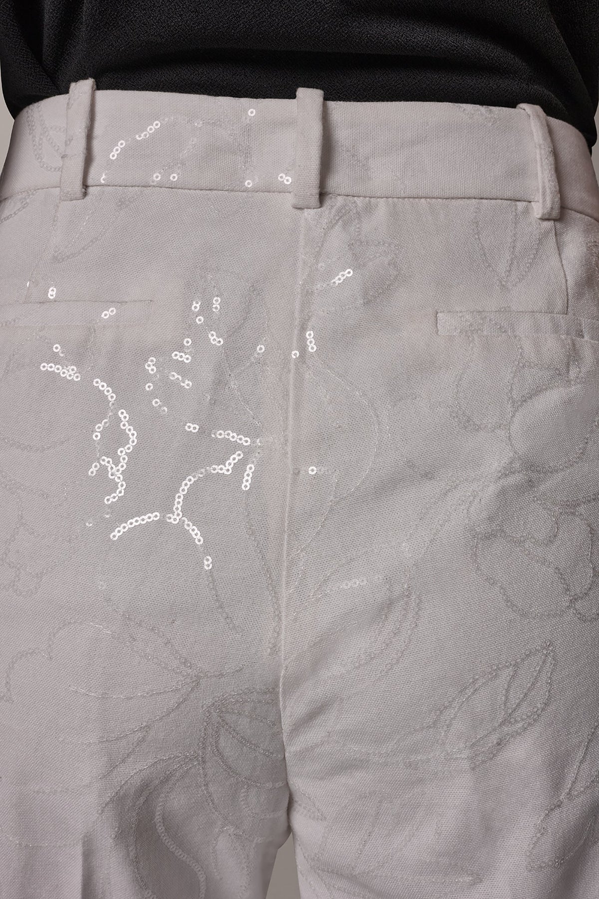 MID-RISE SEQUIN EMBROIDERED STRAIGHT ANKLE PANT - Cream