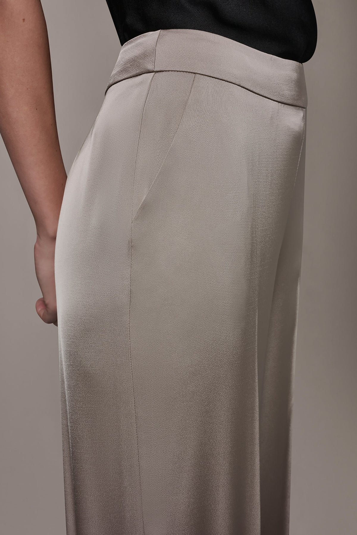 SATIN EXTRA HIGH-RISE WIDE-LEG SUIT PANT - Turin