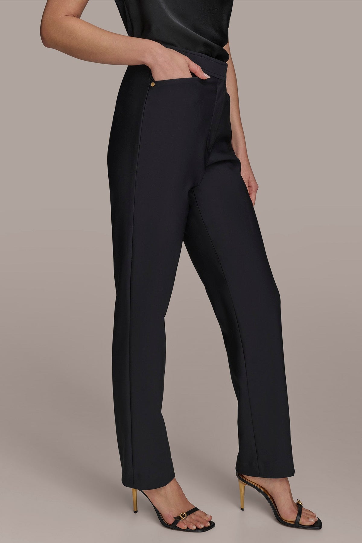 FLAT FRONT STRAIGHT PANT - Black