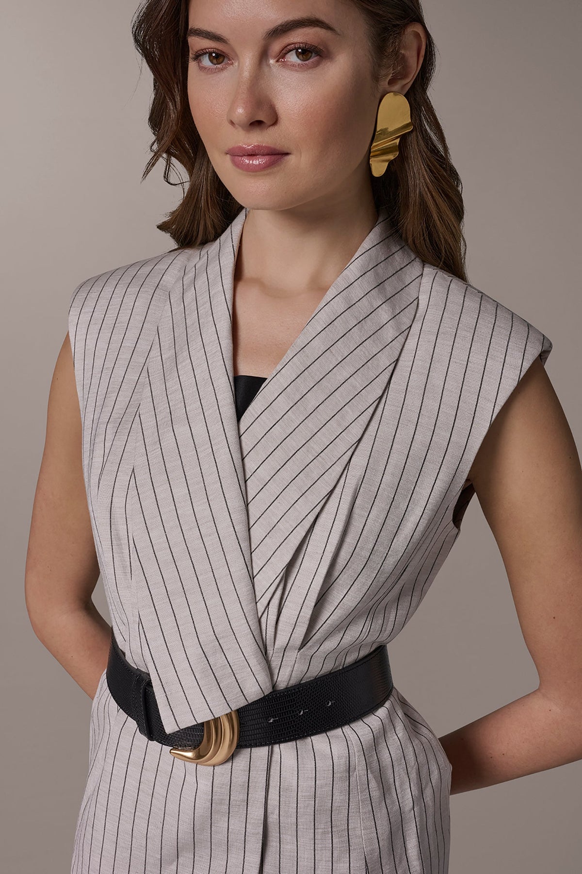 LINEN-BLEND PINSTRIPED SUIT VEST - Flax/Black