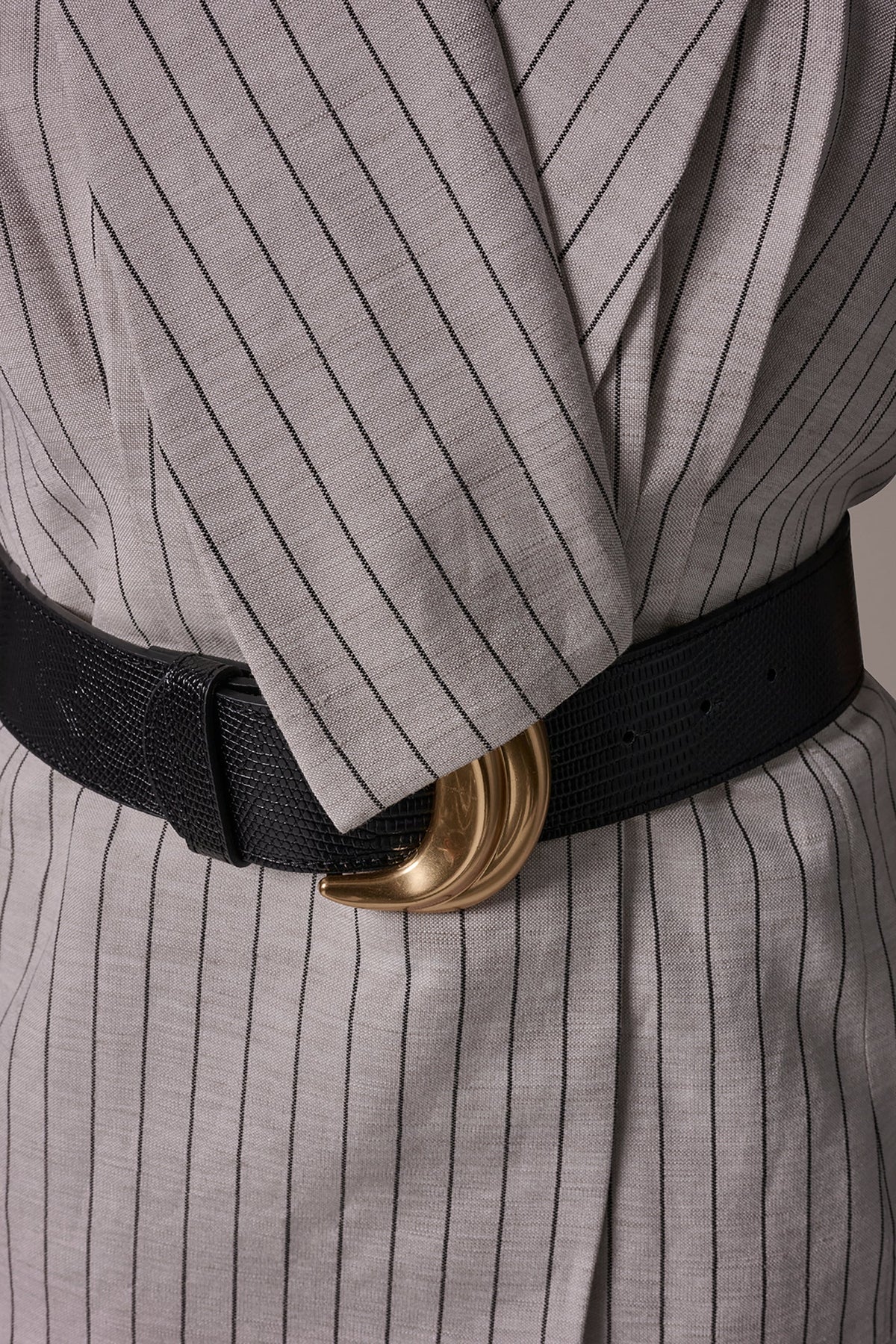LINEN-BLEND PINSTRIPED SUIT VEST - Flax/Black