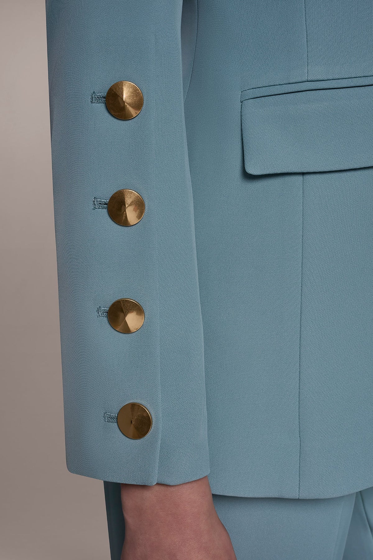 BUTTON SLEEVE SUIT BLAZER - Waterlily