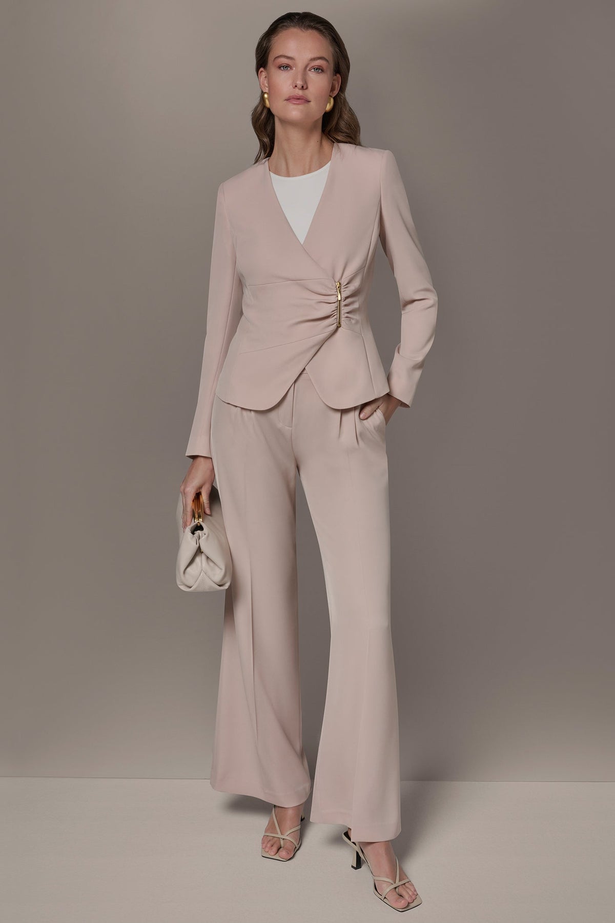 CROPPED WRAP ZIP BLAZER - Snow Petal