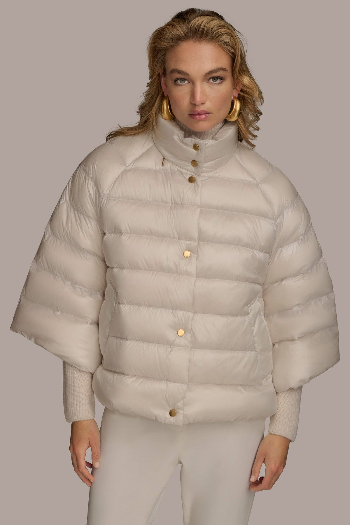 PUFFER CAPE - WHITE SAND