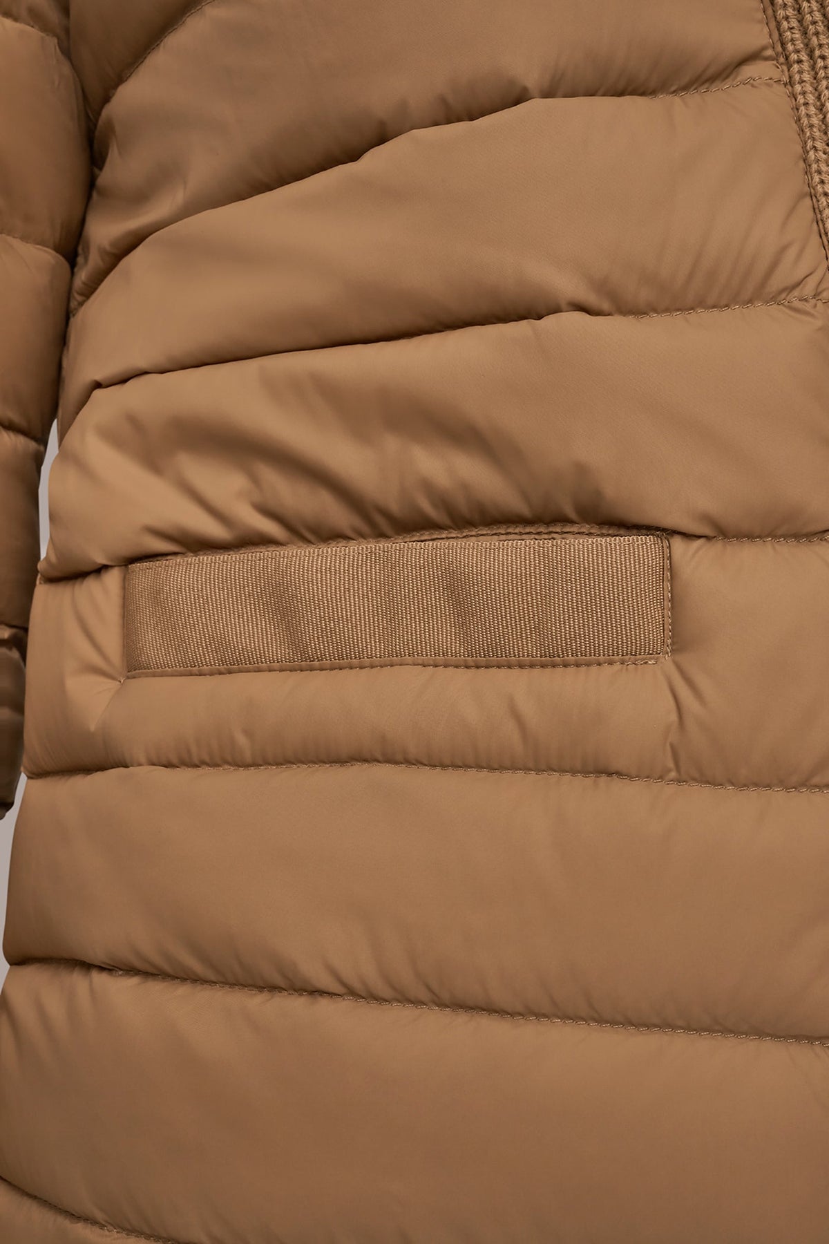 DOWN PUFFER JACKET - FAWN
