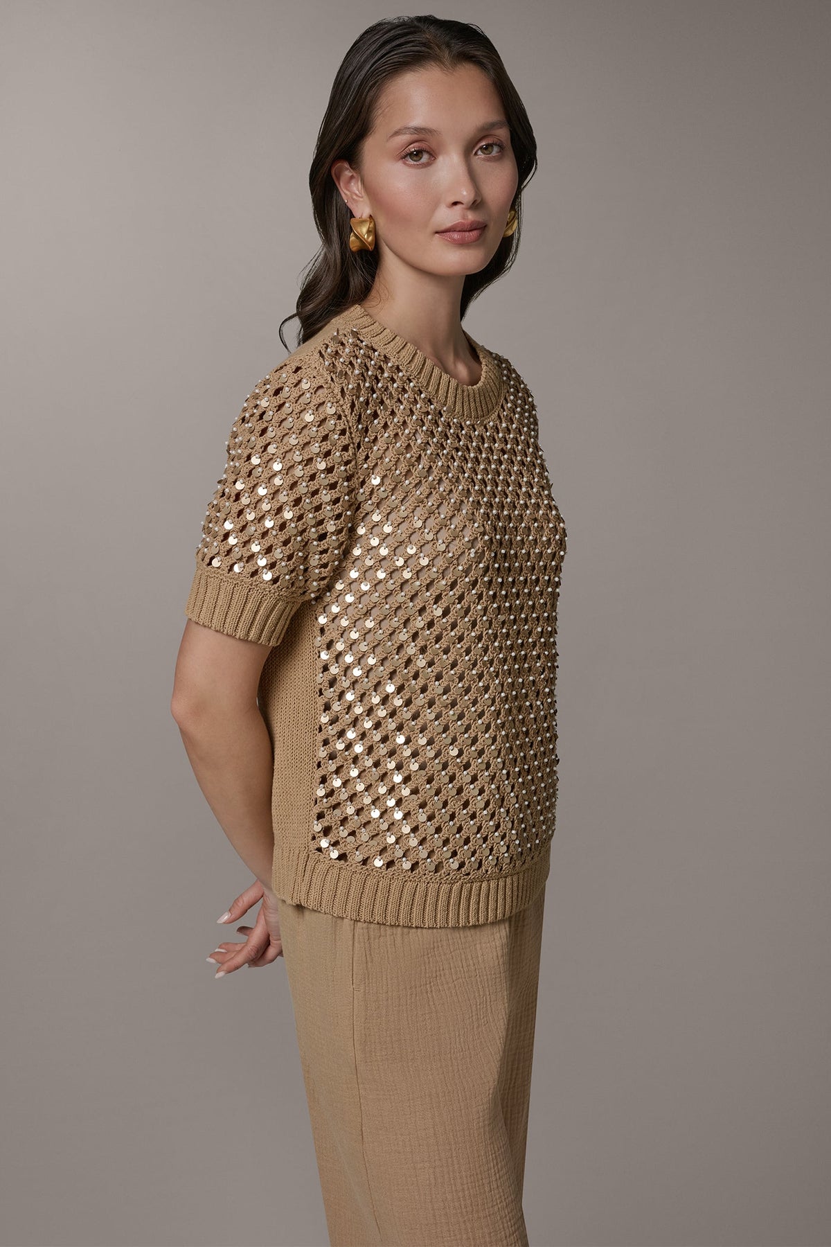 SHORT SLEEVE PEARL SEQUIN SWEATER - Fawn