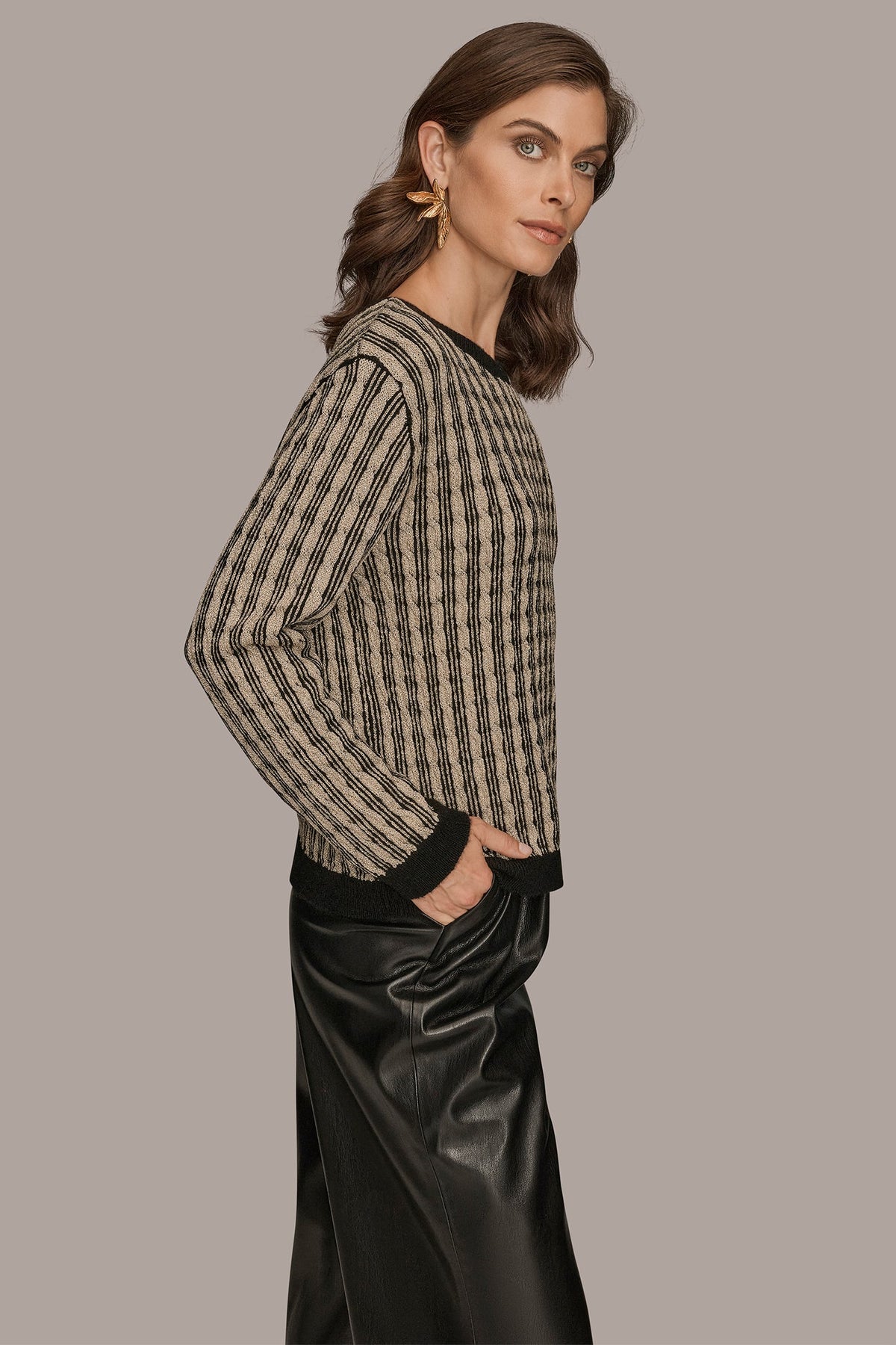 METALLIC TWO-TONE CABLE-KNIT SWEATER - BLACK/GOLD METALLIC
