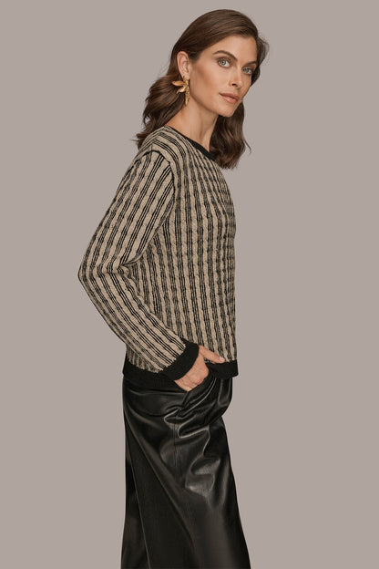 METALLIC TWO-TONE CABLE-KNIT SWEATER - BLACK/GOLD METALLIC