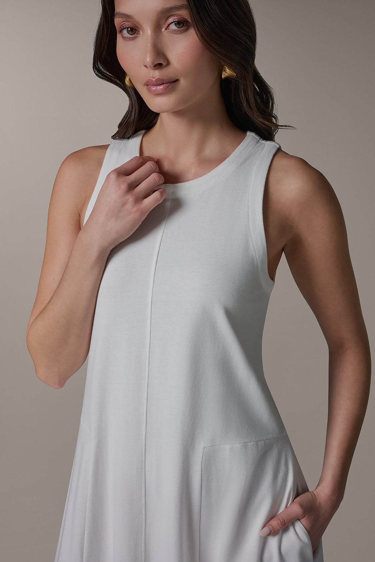SLEEVELESS MIDI TRAPEZE DRESS - Cream