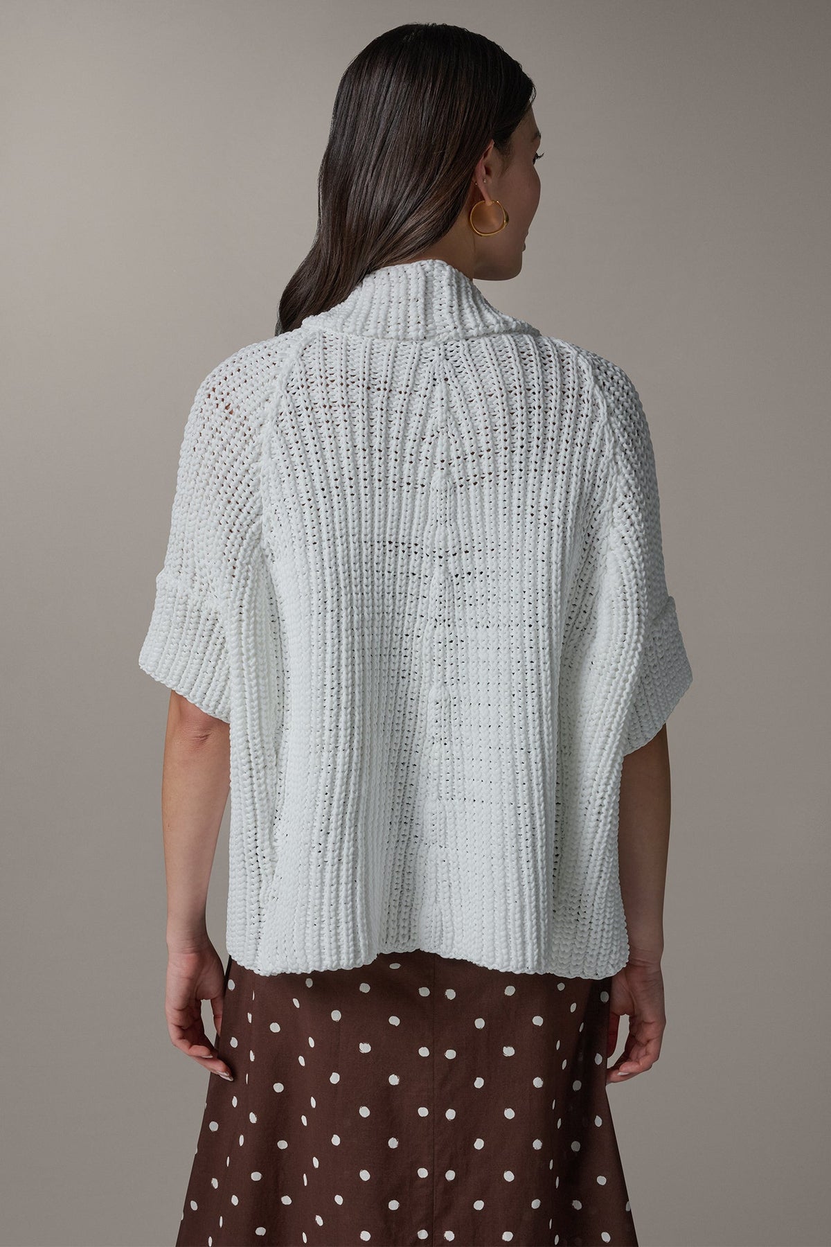 SHORT SLEEVE SWING CARDIGAN - Cream
