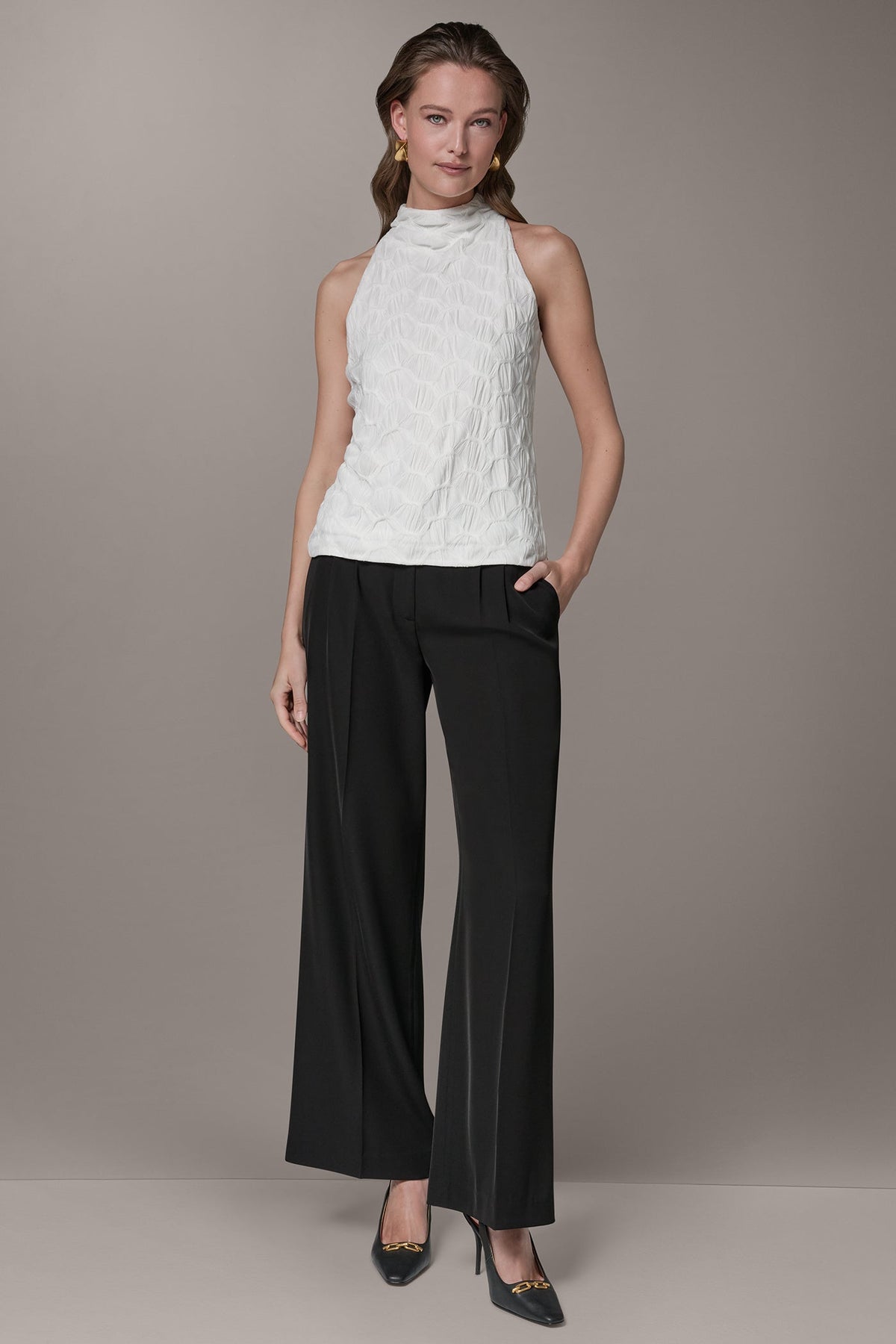 SLEEVELESS MOCK NECK BLOUSE - Cream