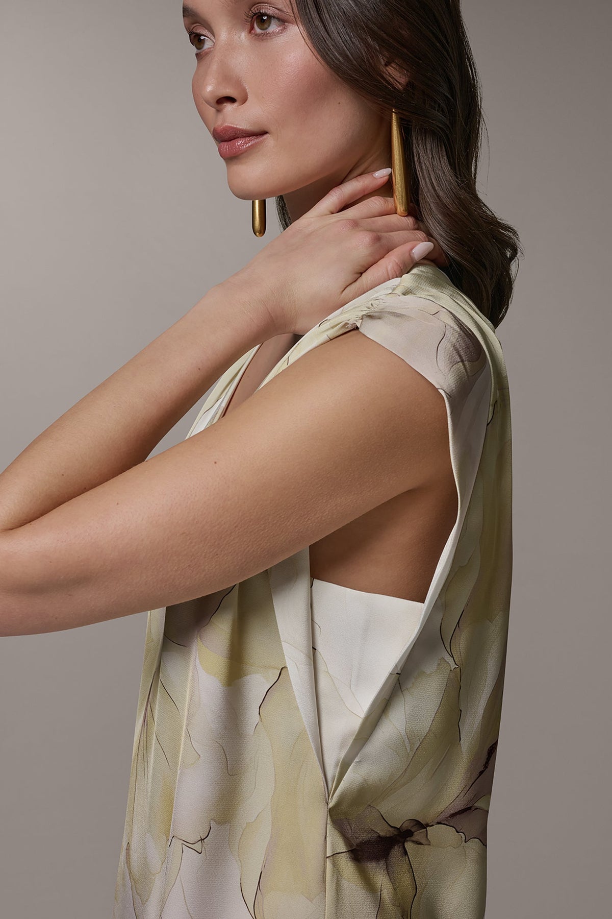 SLEEVELESS EXTENDED SHOULDER TOP - Citrus Green Combo