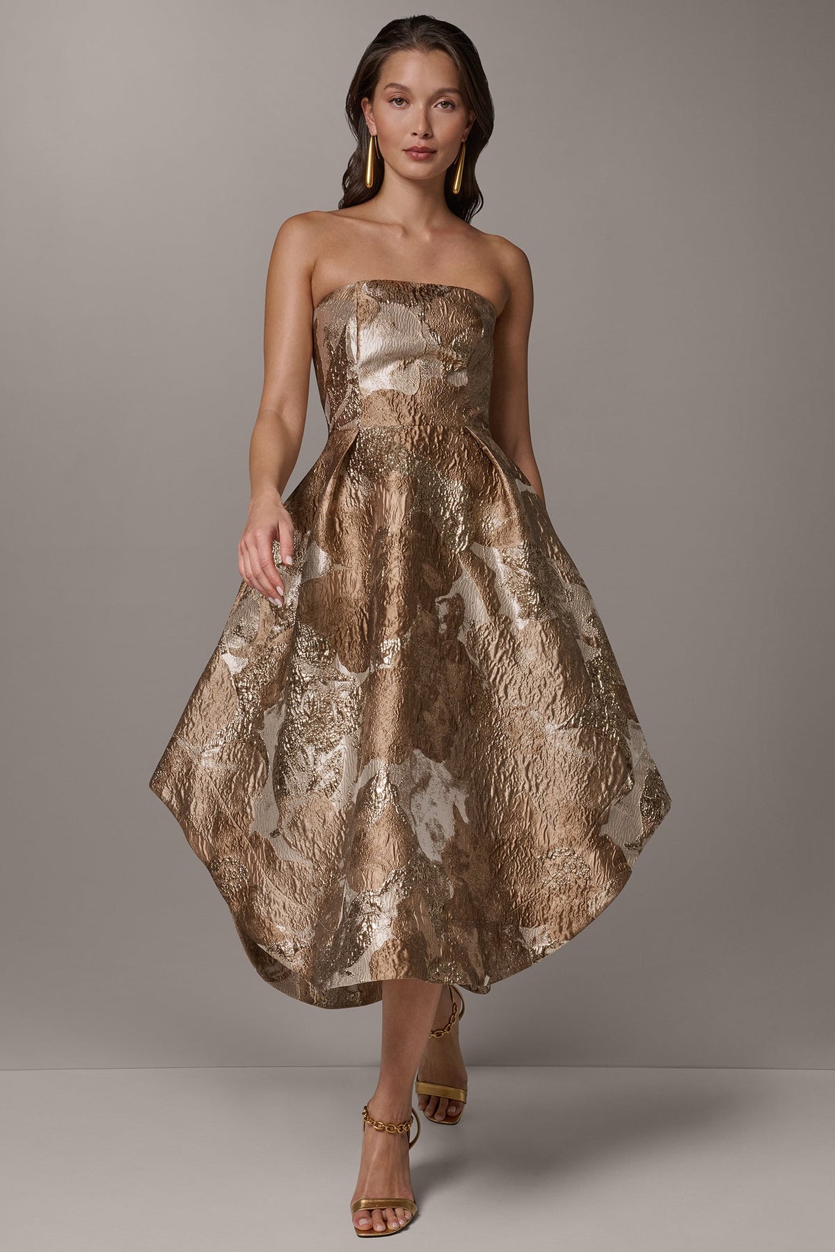 BROCADE STRAPLESS PLEATED MIDI GOWN - Umbria Multi