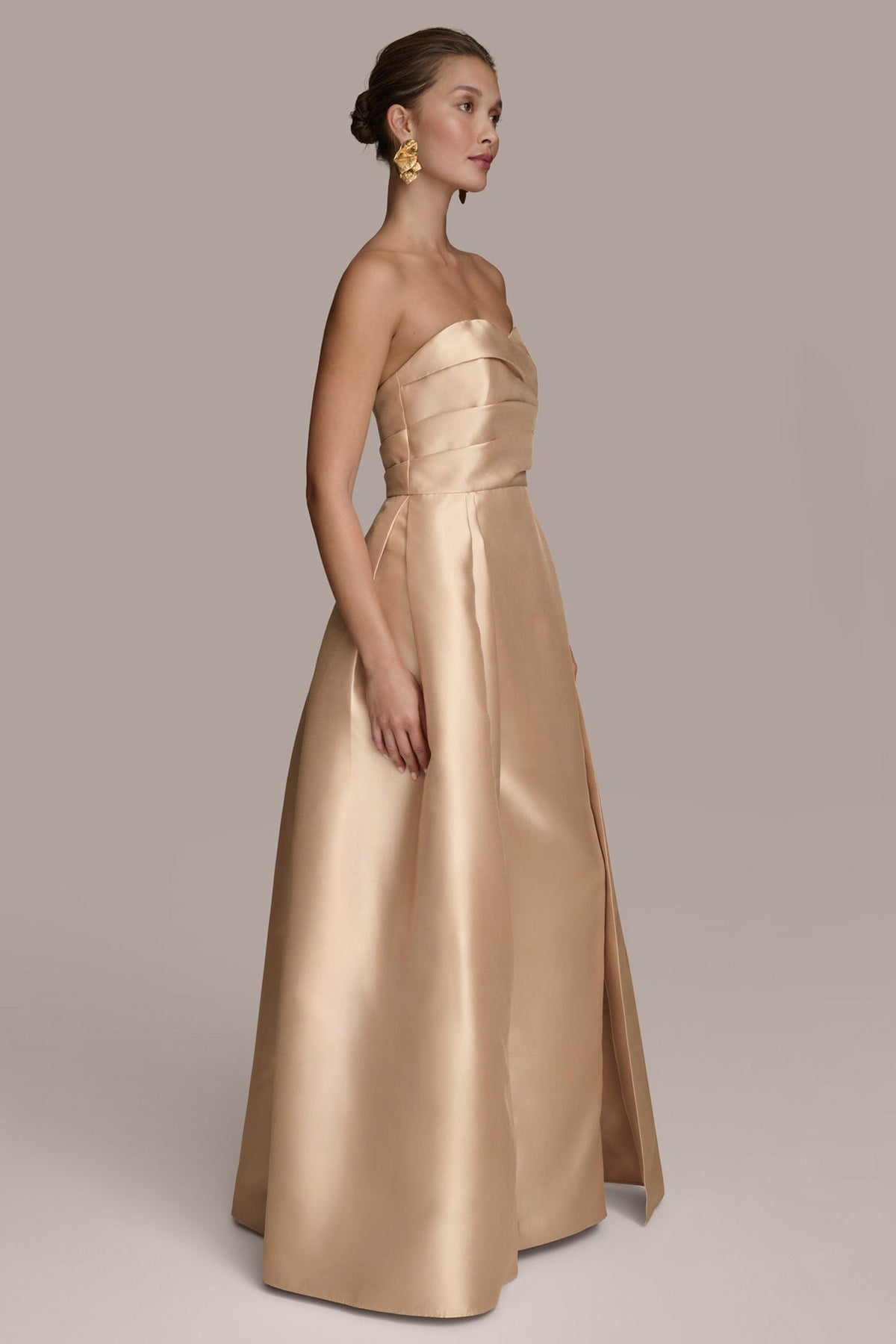 MIKADO STRAPLESS SWEETHEART BALL GOWN - Gold