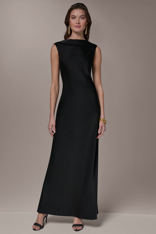 SATIN RUFFLE BACK GOWN - Black