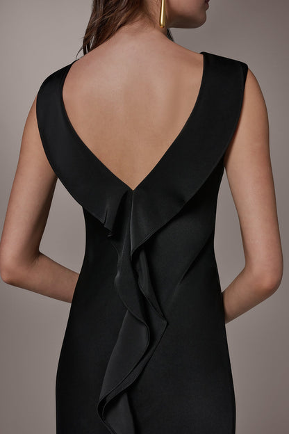 SATIN RUFFLE BACK GOWN - Black